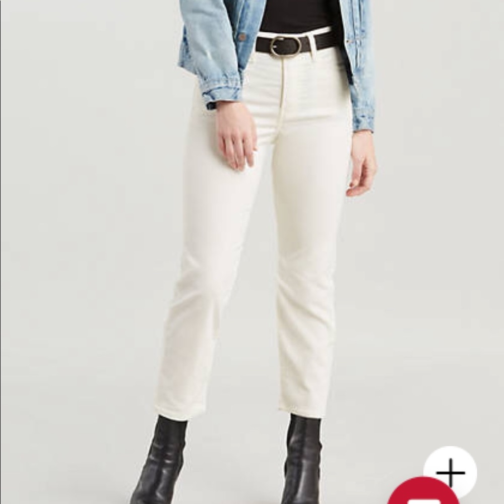 Levi’s Ribcage Straight Fit Corduroy Jeans